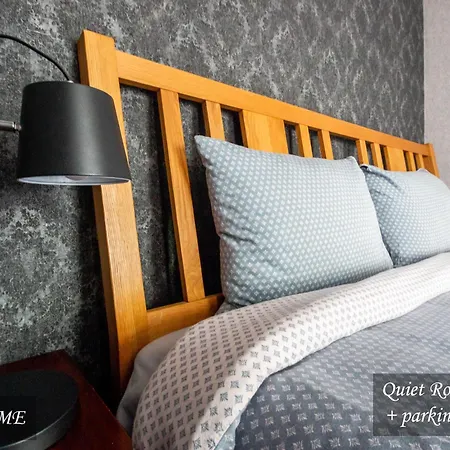 Quiet Romantic Parking, * Тарту