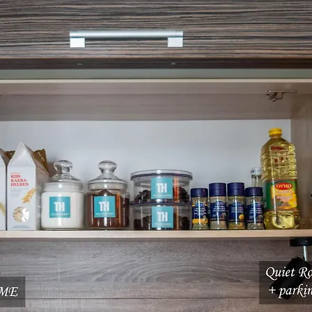 Апартаменты Quiet Romantic Parking, *