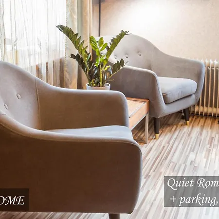 Quiet Romantic Parking, Тарту