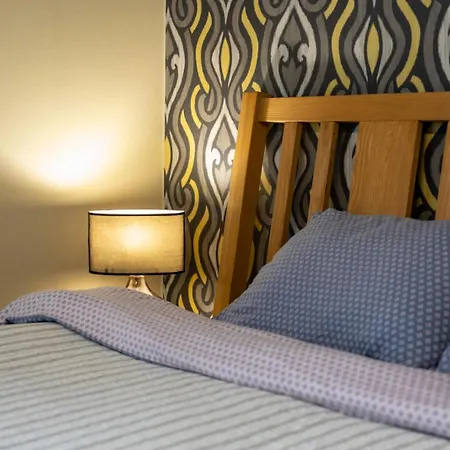 Quiet Romantic Parking,