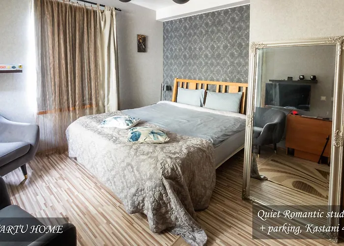 Quiet Romantic Parking,