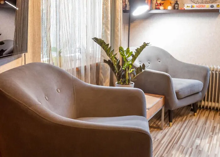 Quiet Romantic Parking, Tartu